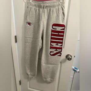 Abercrombie and Fitch Kansas City Chiefs sweatpants - small